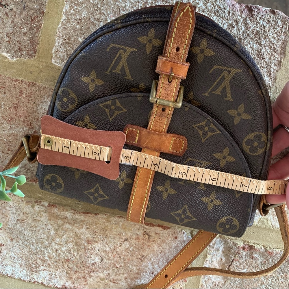 Louis Vuitton | Authentic LV Monogram | Chantilly PM | Crossbody Saddle Bag - Picture 13 of 16